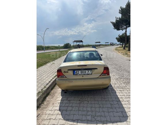 Sunrooflu Sahibinden Ford Focus 1.6 Comfort 2001 Model 