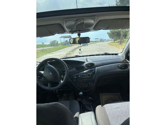 Sunrooflu Sahibinden Ford Focus 1.6 Comfort 2001 Model 