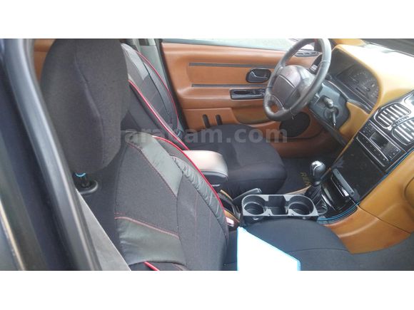 Sahibinden Renault Laguna 2.0 RXE 1999 Model