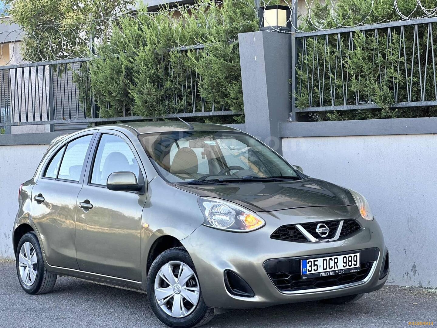 Galeriden Nissan Micra 1.2 Street 2015 Model İzmir 118.000 km Şampanya 3