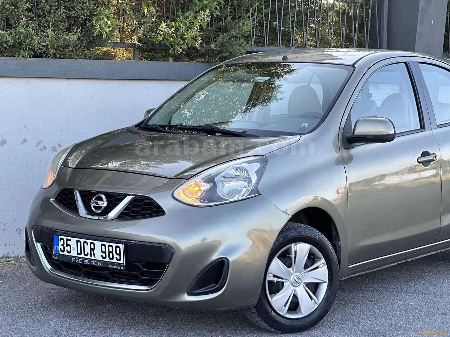 Galeriden Nissan Micra 1.2 Street 2015 Model İzmir 118.000 km Şampanya 6