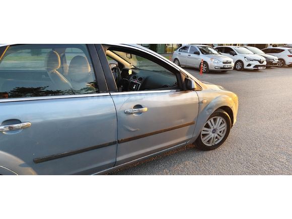 Sahibinden Ford Focus 1.6 Trend 2006 Model