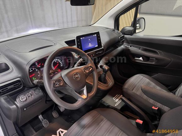 BYA I OPEL COMBO LIFE 1.5 D EDITION HATASIZ