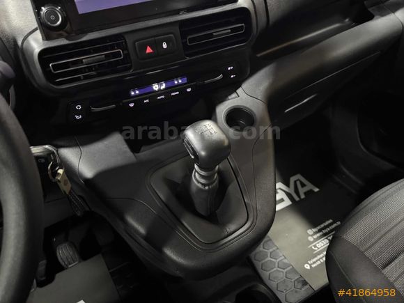 BYA I OPEL COMBO LIFE 1.5 D EDITION HATASIZ