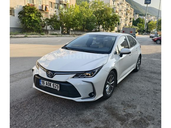 Sahibinden Toyota Corolla 1.5 Dream 2021 Model  36.000 km Beyaz