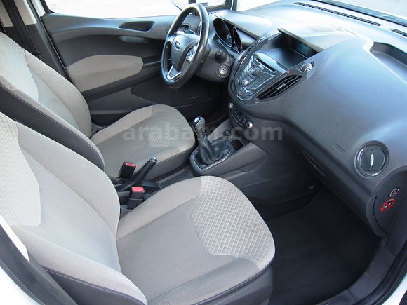 2015  FORD COURIER 1.6  DİZEL TİTANİUM 95 BG