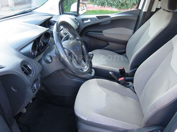 2015  FORD COURIER 1.6  DİZEL TİTANİUM 95 BG