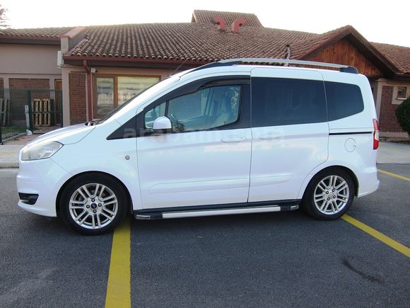 2015  FORD COURIER 1.6  DİZEL TİTANİUM 95 BG