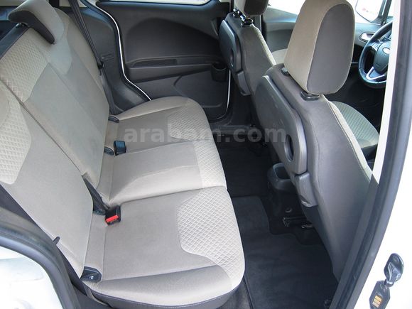 2015  FORD COURIER 1.6  DİZEL TİTANİUM 95 BG
