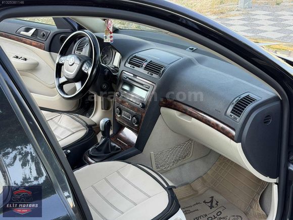 ELİT MOTORS - BAKIMLI TERTEMİZ 2010 SKODA OCTAVIA