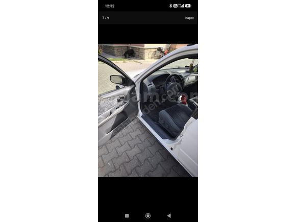 Sahibinden Mazda 323 1.5 2000 Model Erzincan