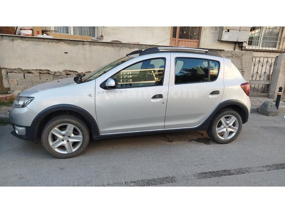 Sahibinden Dacia Sandero 1.5 dCi Stepway 2013 Model