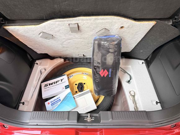Sahibinden Suzuki Swift 1.2 Hibrit Pulse 2025 Model 