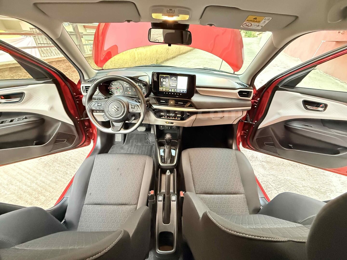Sahibinden Suzuki Swift 1.2 Hibrit Pulse 2025 Model Ankara 10.000 km Kırmızı 6