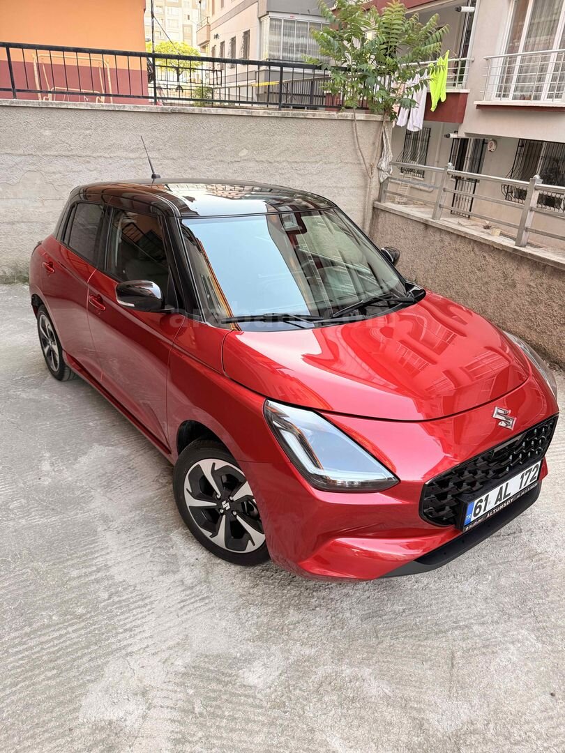 Sahibinden Suzuki Swift 1.2 Hibrit Pulse 2025 Model Ankara 10.000 km Kırmızı 4