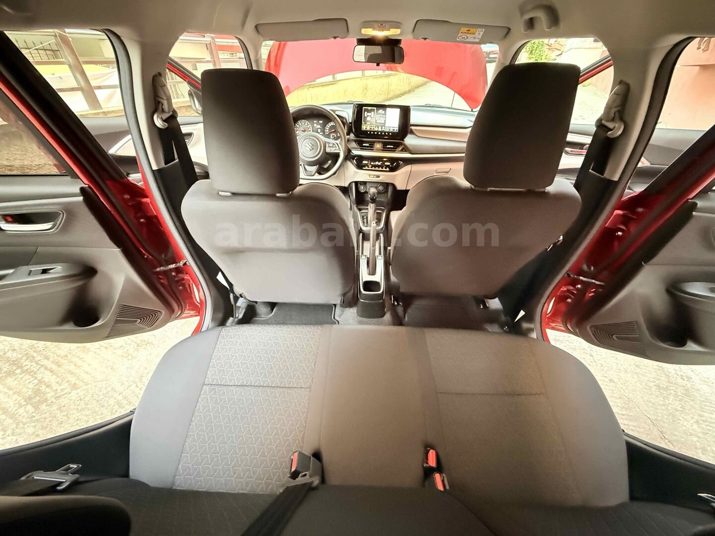 Sahibinden Suzuki Swift 1.2 Hibrit Pulse 2025 Model Ankara 10.000 km Kırmızı 7