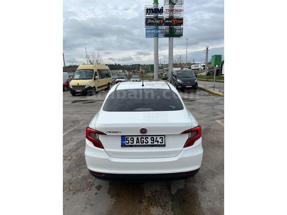 Sahibinden Fiat Egea 1.4 Fire Easy 2023 Model