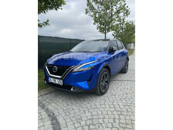 Sahibinden Nissan Qashqai 1.3 DIG-T Sky Pack 2022 Model 