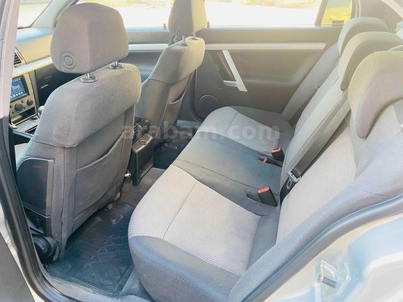 Galeriden Opel Vectra 1.6 Design Edition 2005 Model Şanlıurfa
