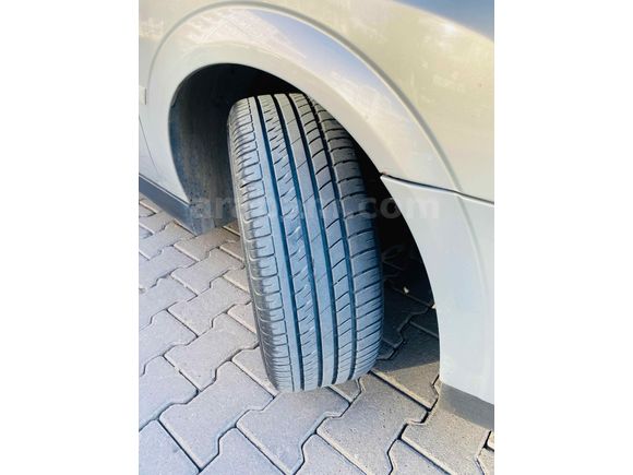 Galeriden Opel Vectra 1.6 Design Edition 2005 Model Şanlıurfa