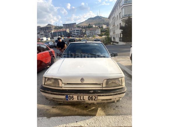 Motorsiklet parasına 2.0 motorlu eski makam