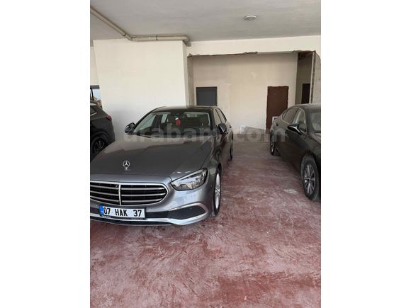 Sahibinden Mercedes - Benz E 200 d Exclusive 2023 Model 