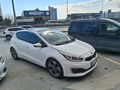 Sahibinden Kia Ceed 1.6 CRDi Concept Plus 2015 Model  212.000 km Beyaz