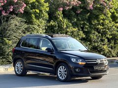 CAM TAVANLI SANROOFLU DÜŞÜK KM Lİ TİGUAN +İÇİ BEJ SERVİS BAKIMLI