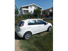 Sahibinden Fiat Punto 1.3 Multijet Popstar 2013 Model İstanbul 139.000 km Beyaz