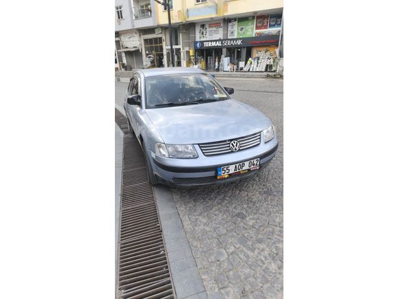 Sahibinden Volkswagen Passat 1.8 2000 Model
