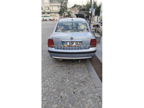 Sahibinden Volkswagen Passat 1.8 2000 Model
