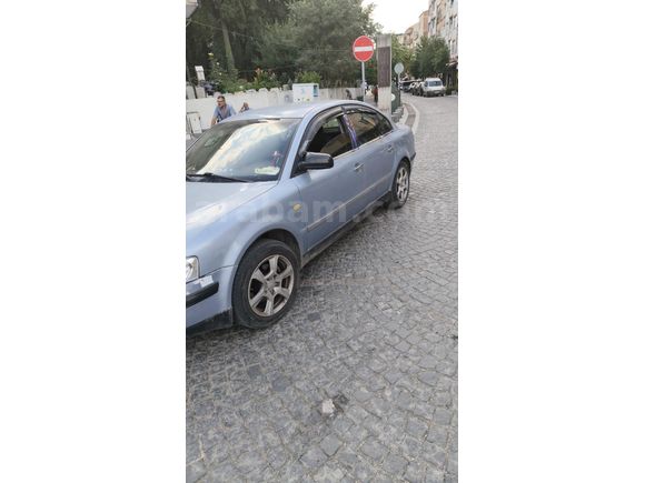 Sahibinden Volkswagen Passat 1.8 2000 Model