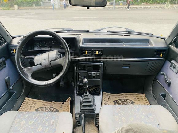 Galeriden Renault R 9 1.4 Spring 1995 Model Şanlıurfa