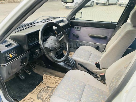 Galeriden Renault R 9 1.4 Spring 1995 Model Şanlıurfa