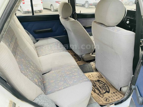 Galeriden Renault R 9 1.4 Spring 1995 Model Şanlıurfa