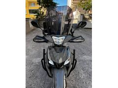 Temız Motosıklet Garantili .B ehliyetı kullanır