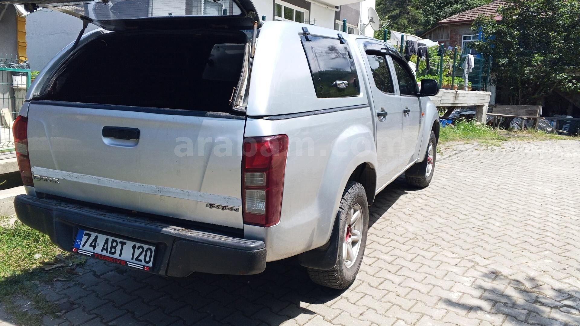 Sahibinden Isuzu D-Max 2.5 4x4 LTD 2013 Model 5