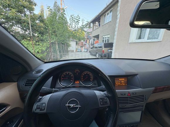 Sahibinden Opel Astra 1.6 Essentia 2005 Model 