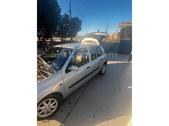 Sahibinden Renault Clio 1.6 RXT 2000 Model 