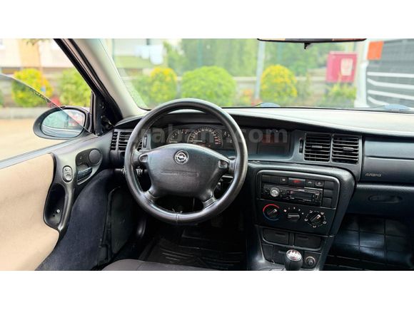Galeriden Opel Vectra 2.0 DTI Comfort 2000 Model Mersin