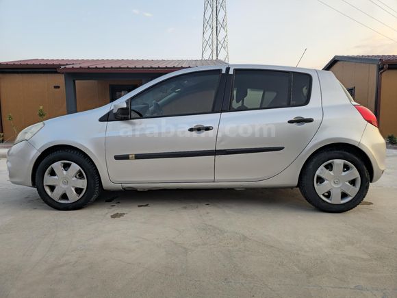 Sahibinden Renault Clio 1.5 dCi Authentique 2012 Model