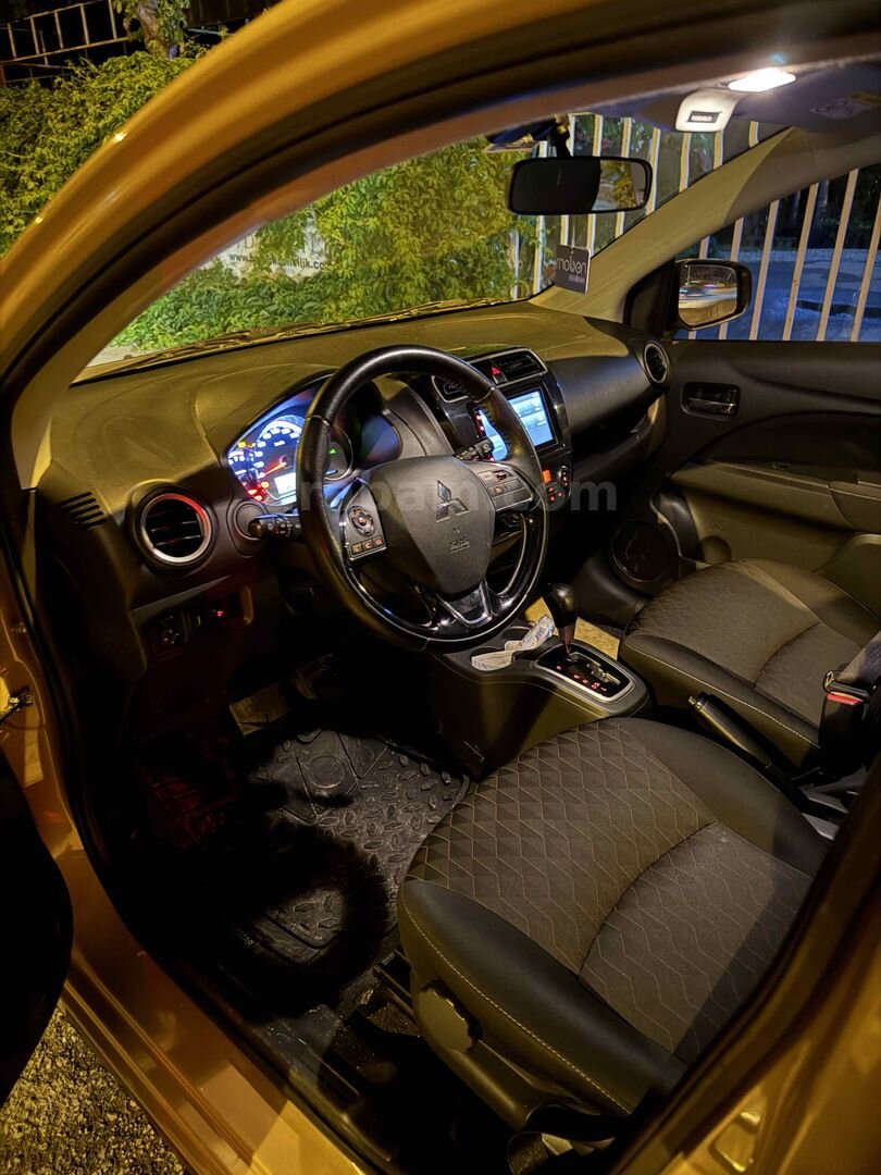 Sahibinden Mitsubishi Space Star 1.2 CVT 2020 Model Erzurum 68.000 km Sarı 4