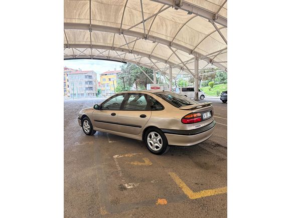 ikinci Sahibinden Renault Laguna 2.0 
