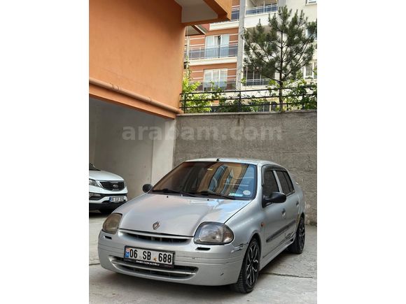 Sahibinden Renault Clio 1.4 RNA 2000 Model
