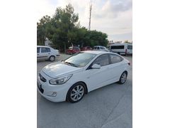Sahibinden Hyundai Accent Blue 1.6 CRDI Mode Plus 2015 Model 7ileri DCT