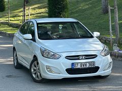 Sahibinden Hyundai Accent Blue 1.6 CRDI Mode Plus 2015 Model 7ileri DCT