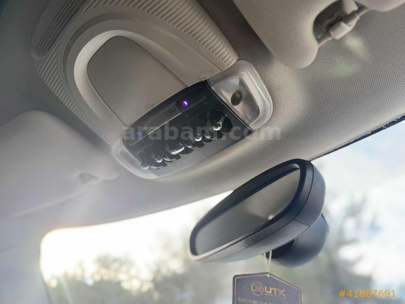 | UTK | 2015 165 BİN KM CAM TAVAN LED FAR ÖZEL RENK FUL
