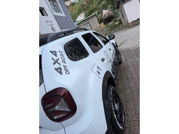 Dacia Duster 4x4 yeni kasa
