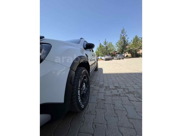 Dacia Duster 4x4 yeni kasa
