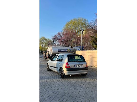 Renault Clio 1.6 Dynamique 2002 Model DOLU DOLU